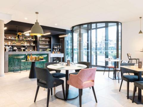 linéaires ACTiLED éclairage Hôtel Ibis styles Bezons