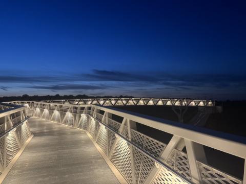 main courante eclairante ACTiLED passerelle Melun